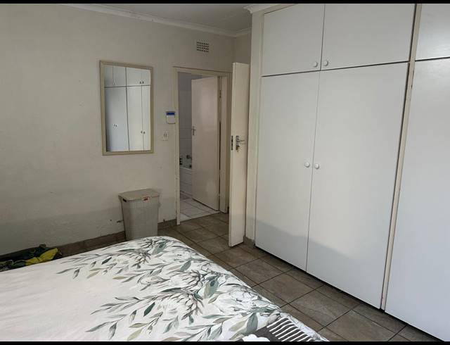 3 BEDROOM HOUSE TO LET IN OLIVEDALE